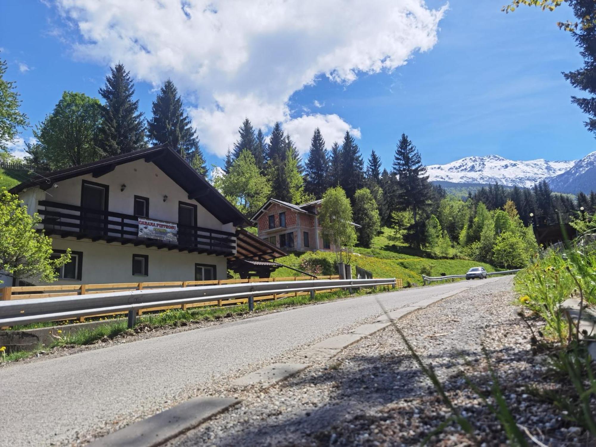 Casa Pietrosu Rodnei Hotell Borşa Exteriör bild
